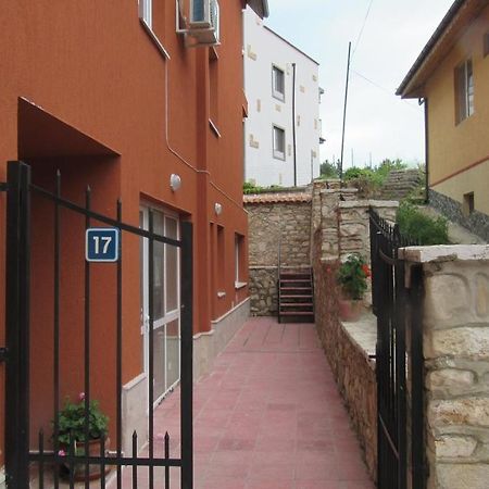 Apartment Crystal Bałczik Zewnętrze zdjęcie