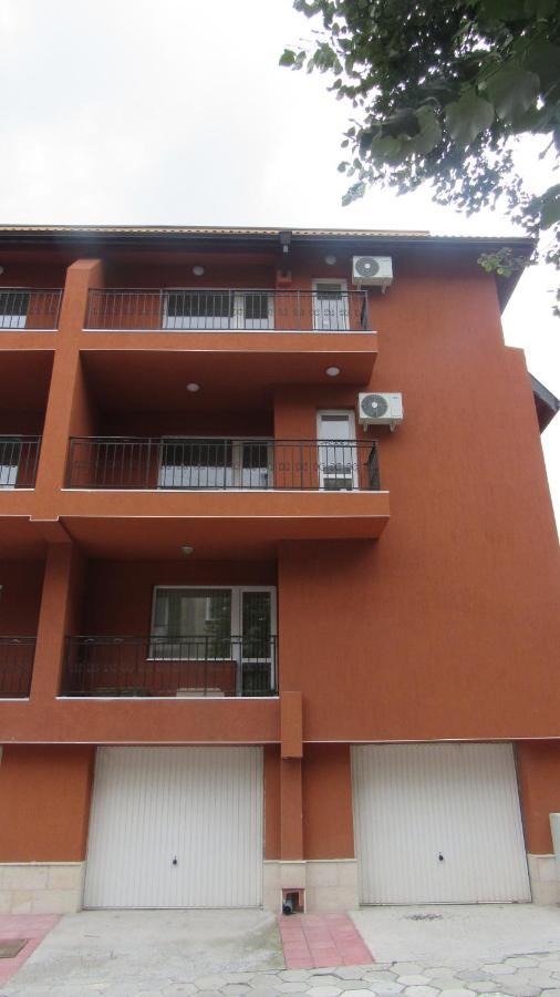 Apartment Crystal Bałczik Zewnętrze zdjęcie